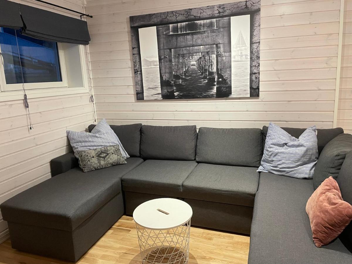 Spacious 50 Sqm Apartment Close To City Centre! Tromsø Esterno foto