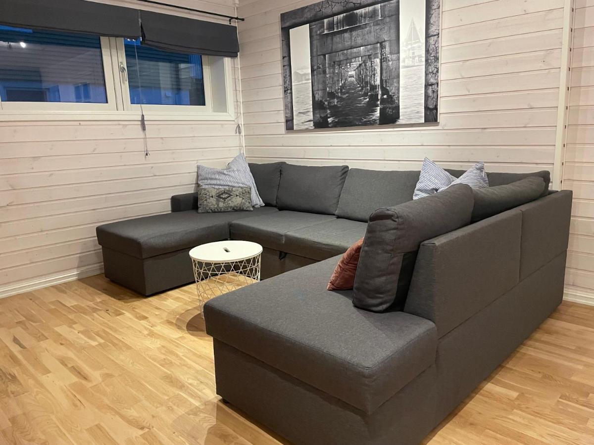 Spacious 50 Sqm Apartment Close To City Centre! Tromsø Esterno foto